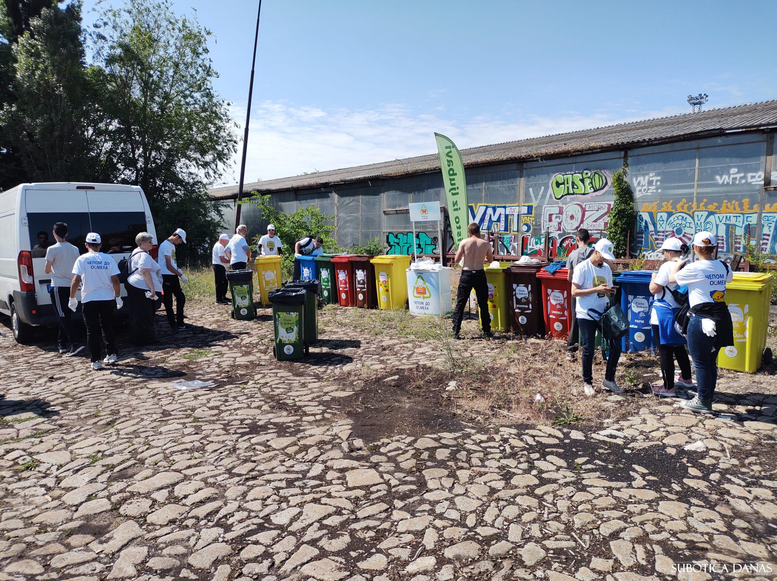 Volonteri udruženja “Čepom do osmeha” čistili teretnu stanicu u Subotici