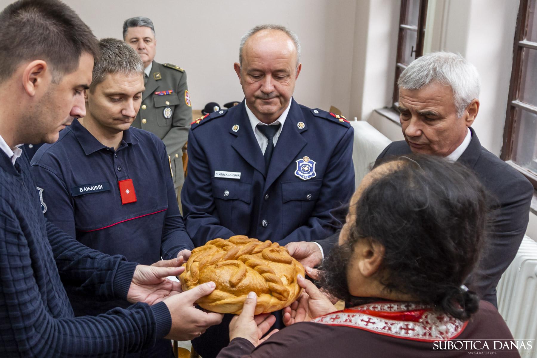 Vatrogasno – spasilačka jedinica Subotica obeležila Krsnu slavu