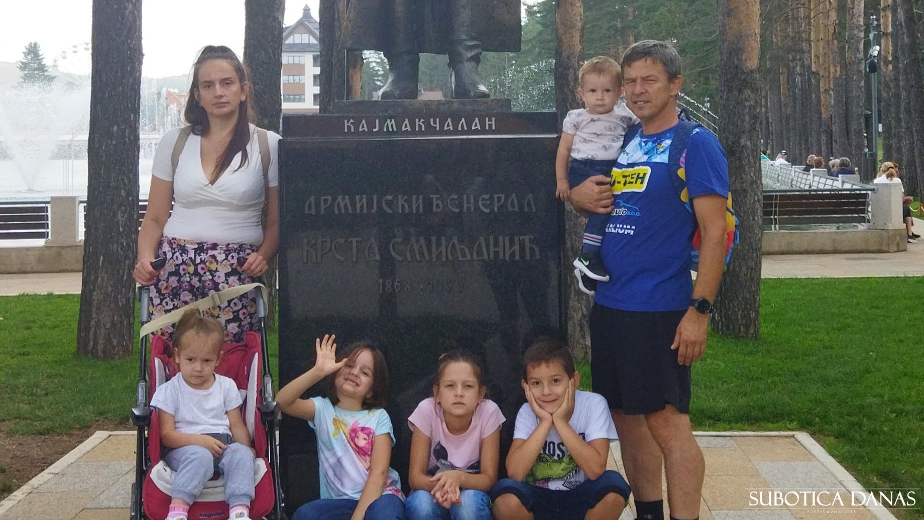 Nagradu za mnogobrojnu srpsku porodicu dobili Miljkovići iz Subotice