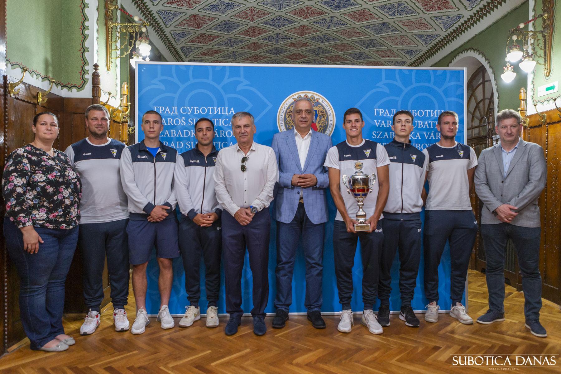 Gradonačelnik Stevan Bakić primio takmičare Tenis kluba Spartak