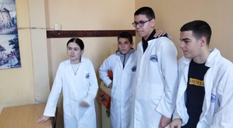 Promotivna akcija ,,Mladi kuvaju“ održana u Hemijsko-tehnološkoj školi