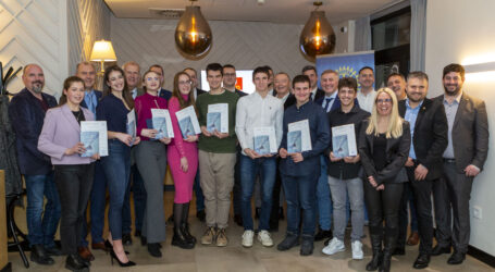 Rotary klub Subotica dodelio stipendije najboljim studentima i srednjoškolcima