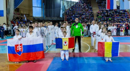 Gradonačelnik Stevan Bakić otvorio 25. Super Enpi karate kup